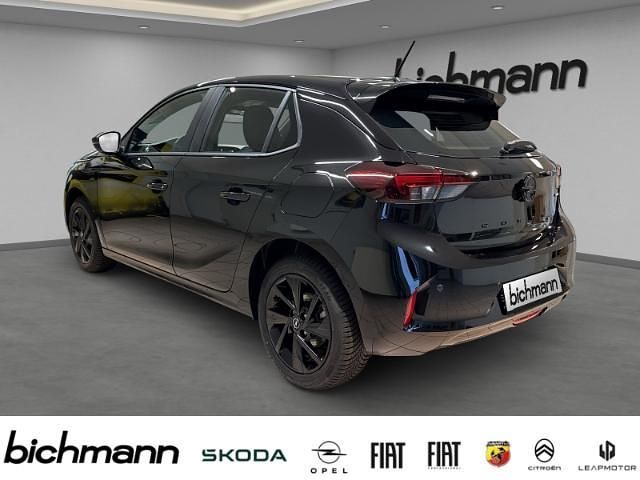 Second-hand Opel Corsa 101 CP (74 kW) 2024 Negru Berlinǎ