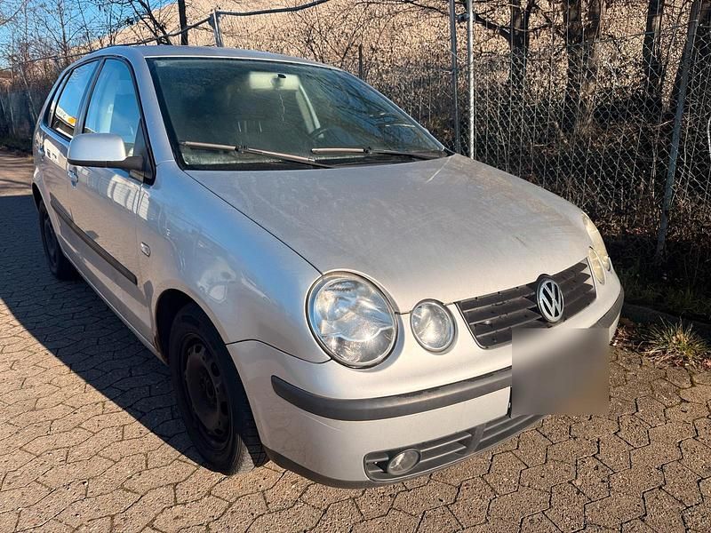 Gebraucht VW Polo 75 PS (55 kW) 2005 Silber Kleinwagen