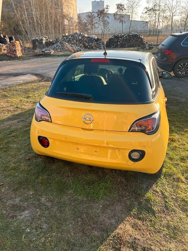 Gebraucht Opel Adam 86 PS (63 kW) 2015 Gelb Kleinwagen