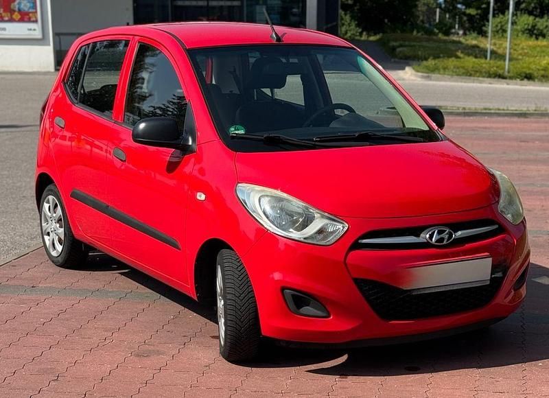 Rot Gebraucht 2012 Hyundai i10 Edition Kleinwagen | 3.500 € (Fairer Preis) - Bild 1/4