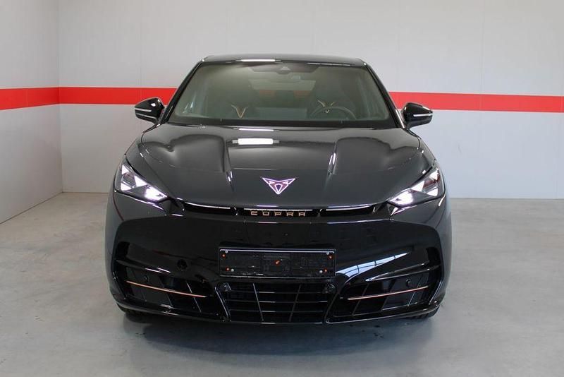 Neu Cupra Tavascan Endurance 210 kW (286 PS) 2026 Grau SUV