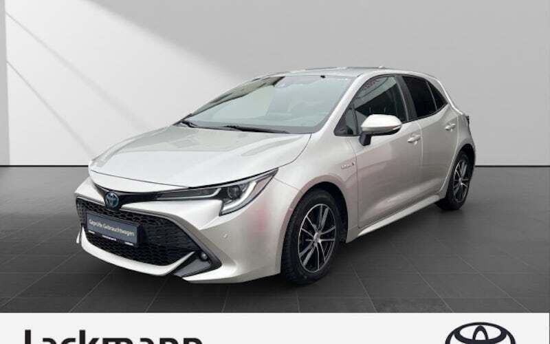 Silber Gebraucht 2019 Toyota Corolla Club Kombi | 18.990 € (Fairer Preis) - Bild 1/4