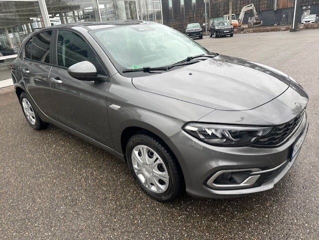 Gebraucht Fiat Tipo Basis 131 PS (96 kW) 2024 Limousine