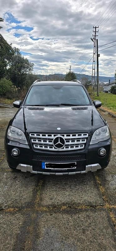 Gebraucht Mercedes ML320 272 PS (200 kW) 2008 Schwarz SUV