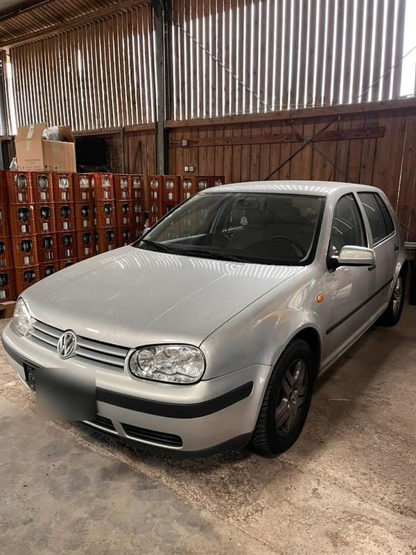 Gebraucht VW Golf IV 101 PS (74 kW) 1997 Silber Kleinwagen