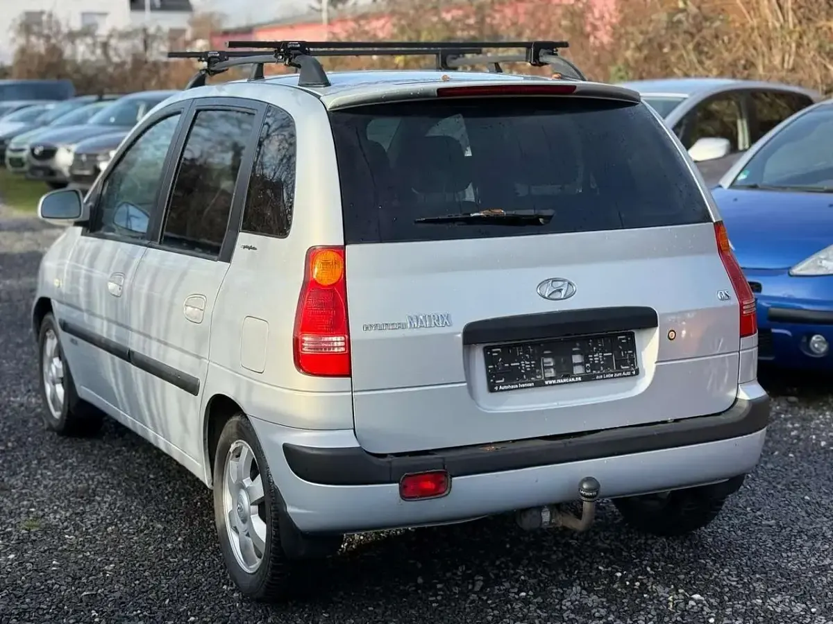 Gebraucht Hyundai Matrix Edition+ 103 PS (75 kW) 2004 Silber Van / Kleinbus