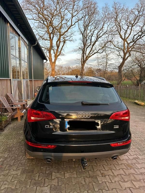 Gebraucht Audi Q5 240 PS (176 kW) 2011 Schwarz SUV