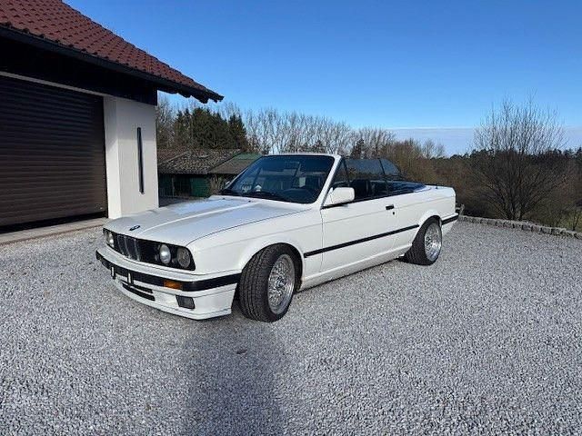 Gebraucht BMW 325 Cabriolet Performance 170 PS (125 kW) 1992 Weiß Cabrio