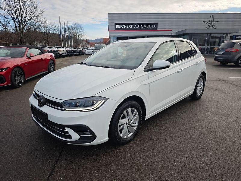 Gebraucht VW Polo Style 95 PS (69 kW) 2023 Weiß Limousine
