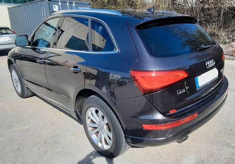 Gebraucht Audi Q5 Ambiente 220 PS (161 kW) 2016 Schwarz SUV