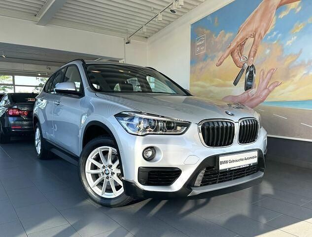 Gebraucht BMW X1 Advantage 140 PS (102 kW) 2019 Glaciersilber metallic SUV