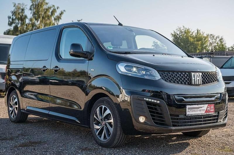 Gebraucht Fiat E-Ulysse Lounge 100 kW (136 PS) 2022 Perl schwarz metallic Van / Kleinbus