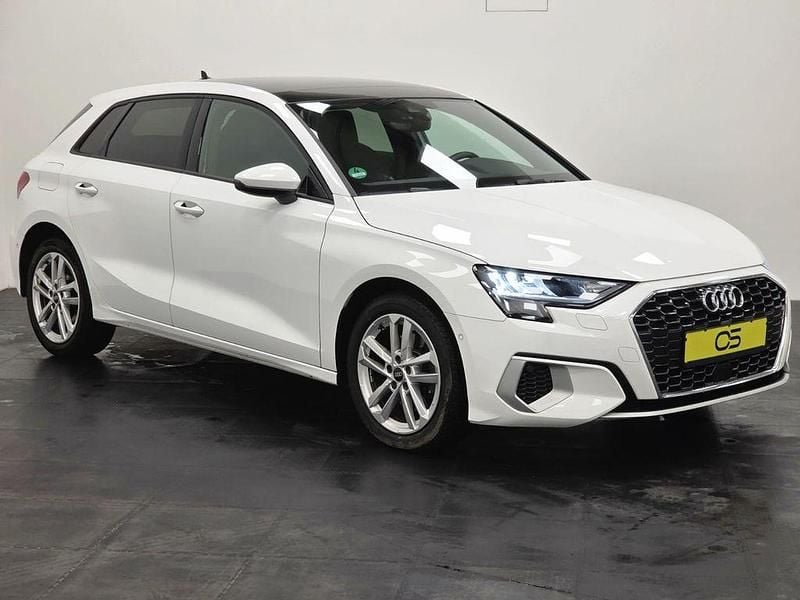 Gebraucht Audi A3 S-Line 150 PS (110 kW) 2022 Weiß Limousine