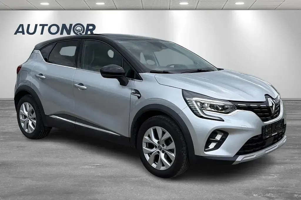 Gebraucht Renault Captur Intens 131 PS (96 kW) 2020 Silber SUV
