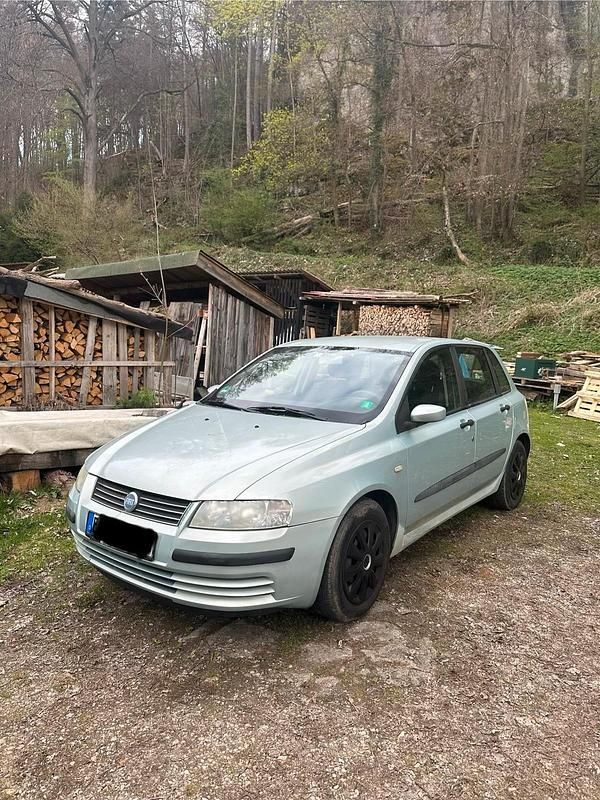 Gebraucht Fiat Stilo 103 PS (75 kW) 2003 Grau Kleinwagen