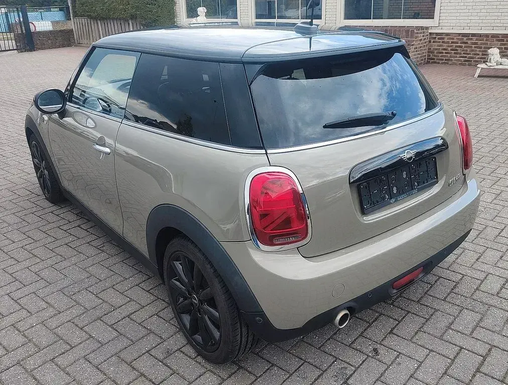 Occasion Mini Cooper 136 ch (100 kW) 2019 Gris Citadine