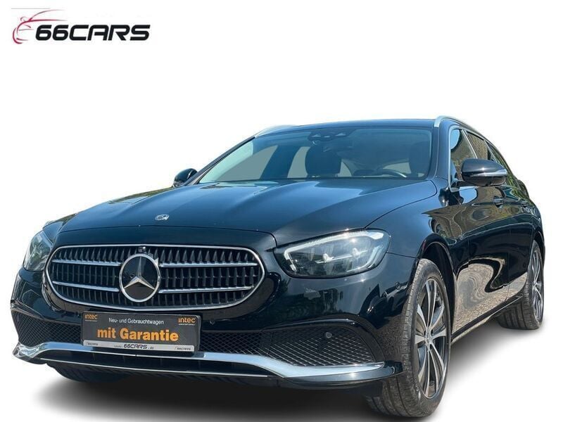Schwarz Gebraucht 2020 Mercedes E300 Kombi | 21.980 € (Fairer Preis) - Bild 1/4