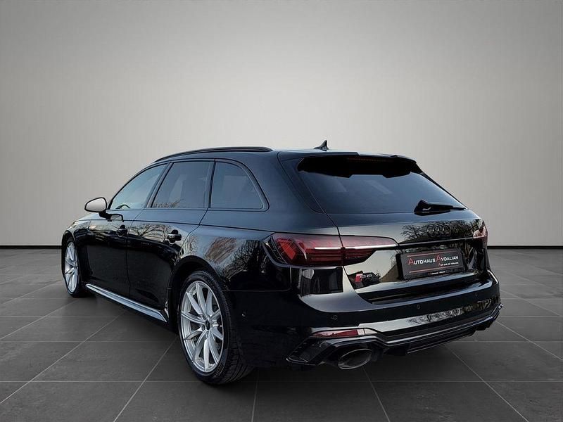 Gebraucht Audi RS4 Ambiente 450 PS (330 kW) 2021 Schwarz Kombi