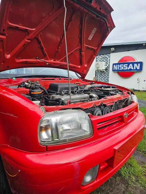 Gebraucht Nissan Micra S 75 PS (55 kW) 1992 Rot Kleinwagen