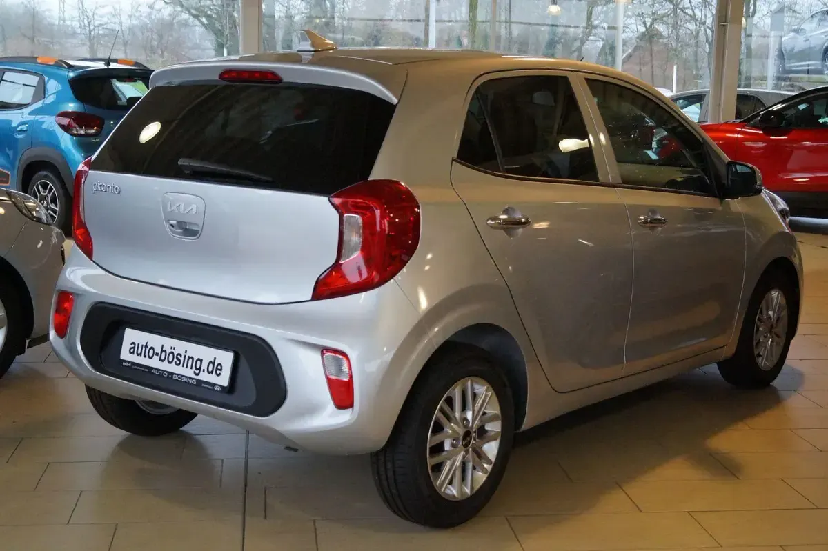 Gebraucht Kia Picanto 67 PS (49 kW) 2024 Silber Kleinwagen