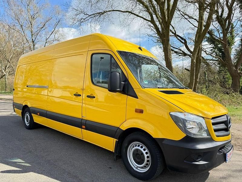 Gebraucht Mercedes Sprinter 163 PS (119 kW) 2016 Gelb Van