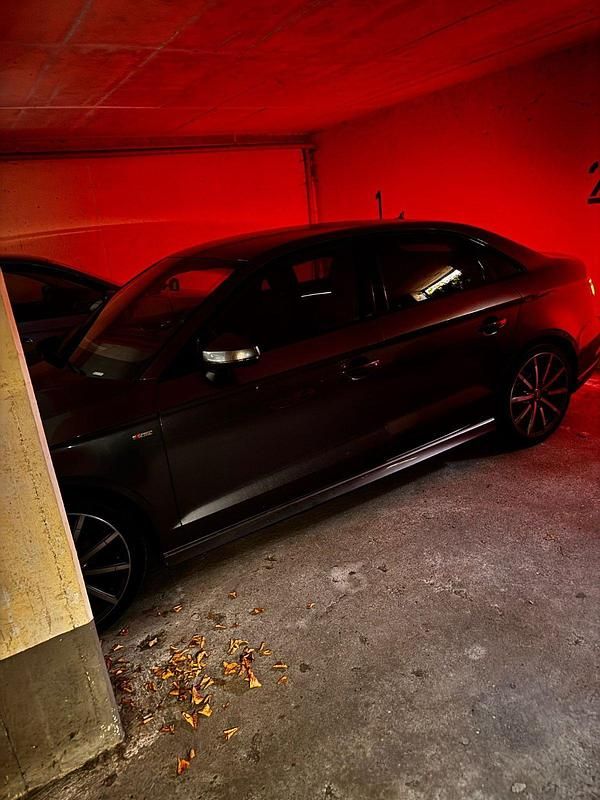 Gebraucht Audi A3 S-Line 150 PS (110 kW) 2017 Grau Limousine