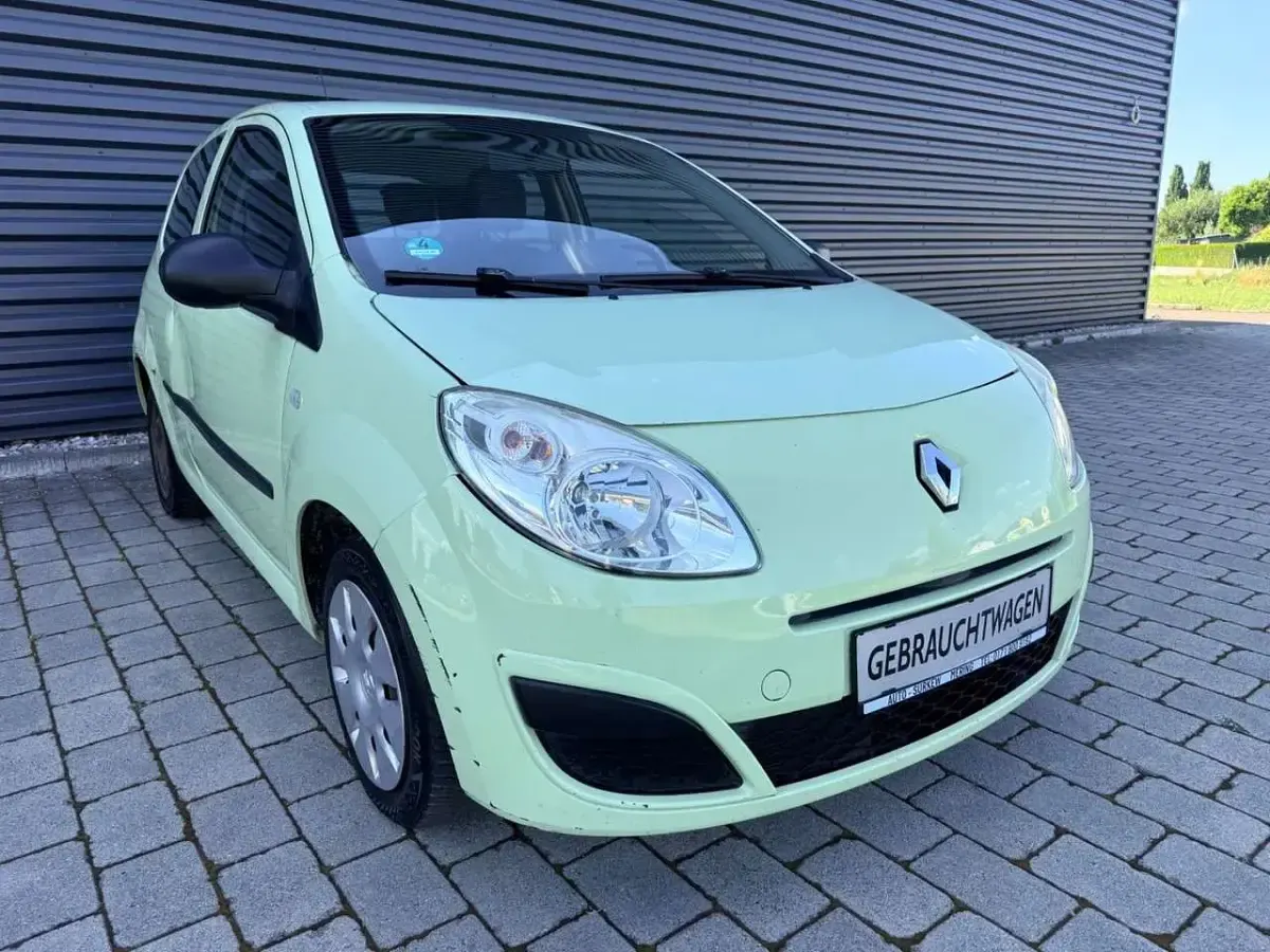 Gebraucht Renault Twingo Authentique 58 PS (42 kW) 2009 Pastellgrün Kleinwagen