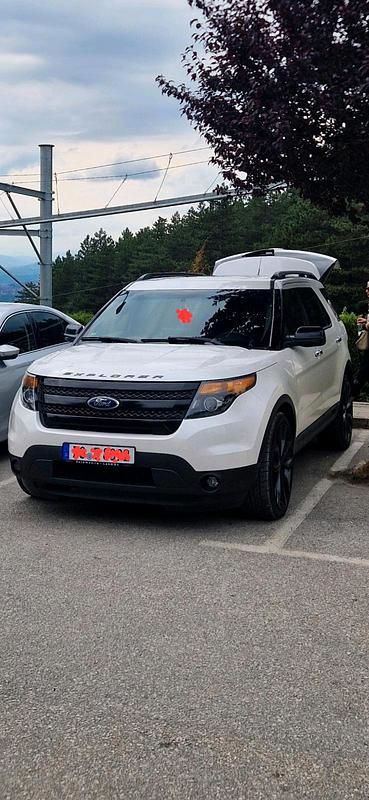 Weiß Gebraucht 2014 Ford Explorer Sport SUV | 22.000 € - Bild 1/4