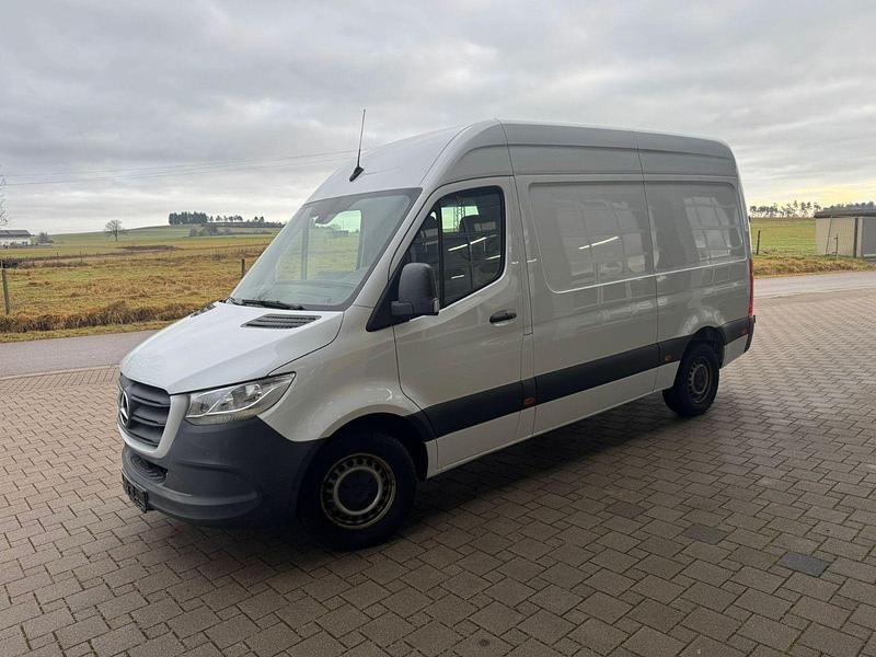 Weiß Gebraucht 2019 Mercedes Sprinter Van | 21.500 € (Fairer Preis) - Bild 1/4