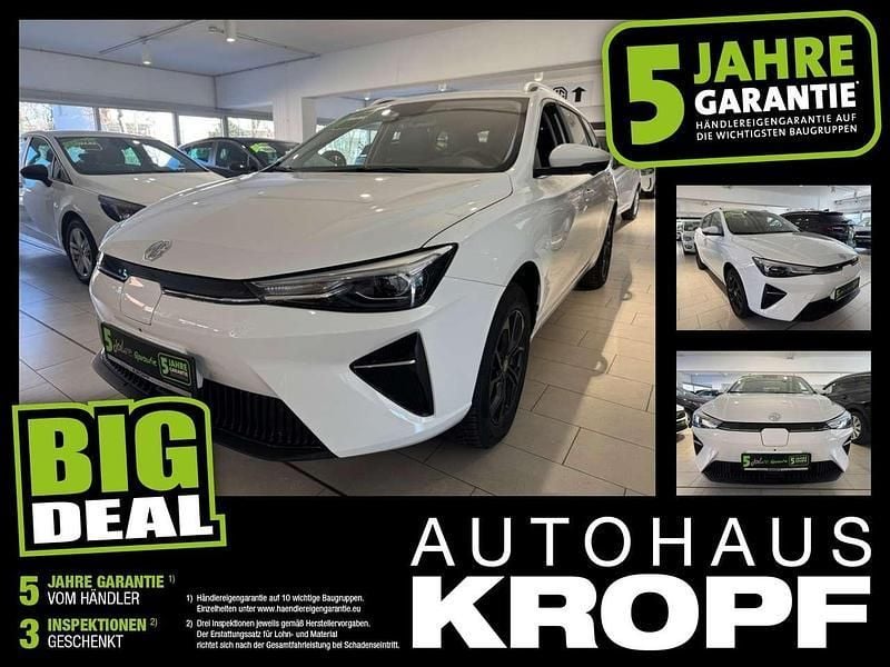 Weiß Gebraucht 2023 MG MG5 EV Comfort Kombi | 20.480 € (Guter Preis) - Bild 1/3
