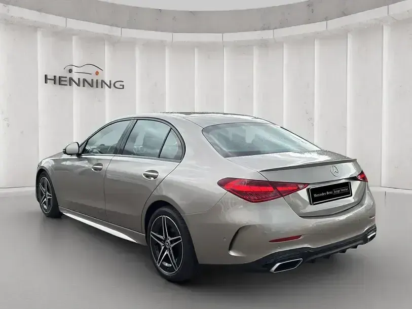 Gebraucht Mercedes C300 AMG 265 PS (194 kW) 2023 Mojavesilber Limousine