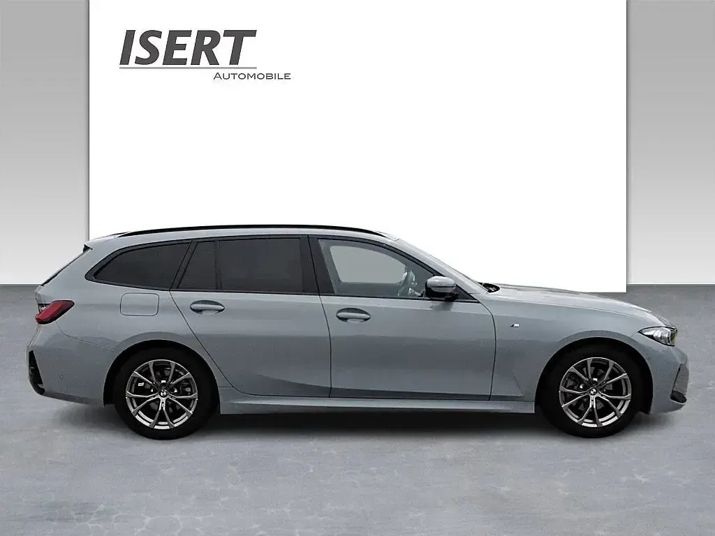 Gebraucht BMW 320 M Sport 190 PS (139 kW) 2025 Grau Kombi