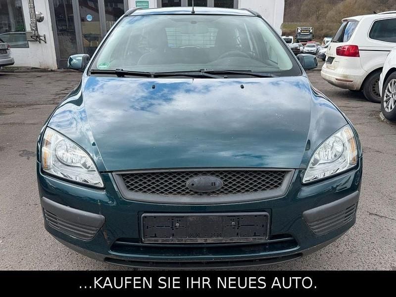 Gebraucht Ford Focus Fun X 101 PS (74 kW) 2007 Grün Kombi