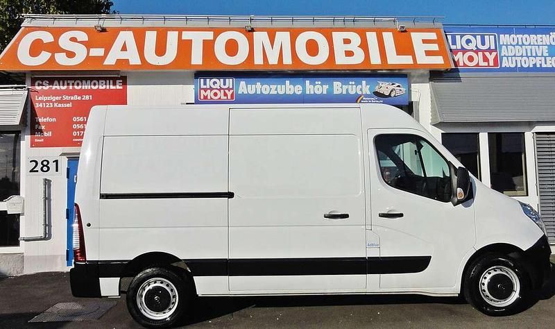 Weiß Gebraucht 2019 Opel Movano Van | 16.995 € (Fairer Preis) - Bild 1/4