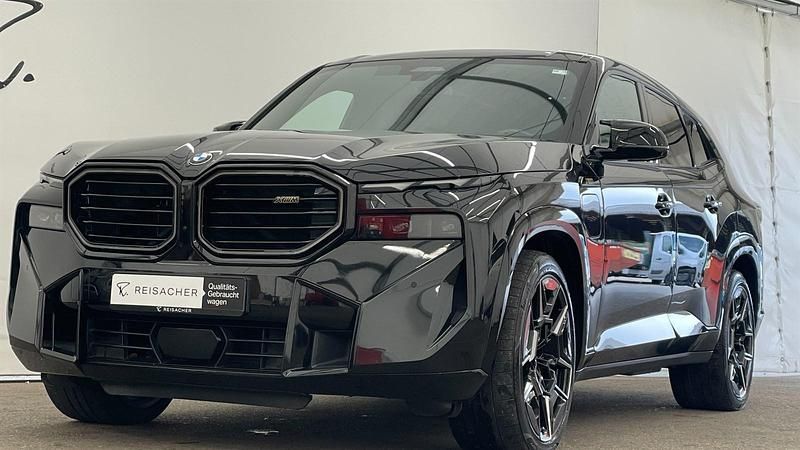 Saphirschwarz metallic Gebraucht 2024 BMW XM Comfort Edition SUV | 122.990 € (Superpreis) - Bild 1/4