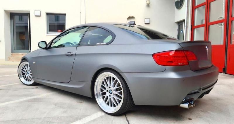 Gebraucht BMW 325 M Sport 218 PS (160 kW) 2010 Grau Coupé