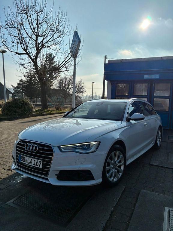 Gebraucht Audi A6 Ambiente 190 PS (139 kW) 2017 Weiß Kombi
