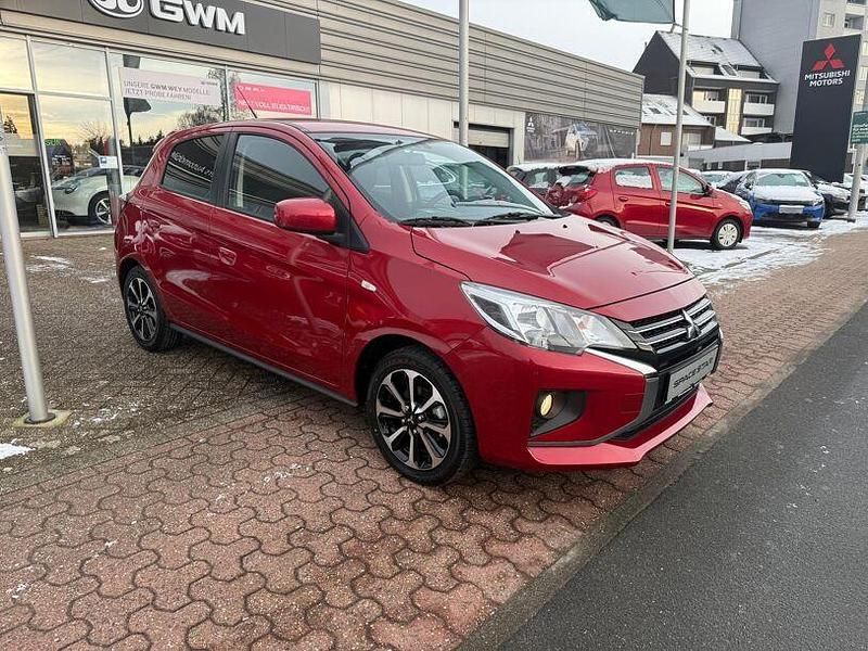 Neu Mitsubishi Space Star Select+ 71 PS (52 kW) 2025 Bordeauxrot Limousine