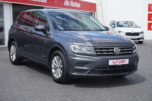 Gebraucht VW Tiguan 150 PS (110 kW) 2019 Grau SUV