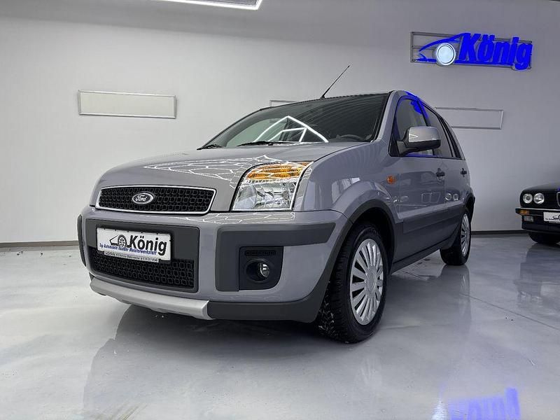 Gebraucht Ford Fusion Trend 101 PS (74 kW) 2011 Silber Kleinwagen