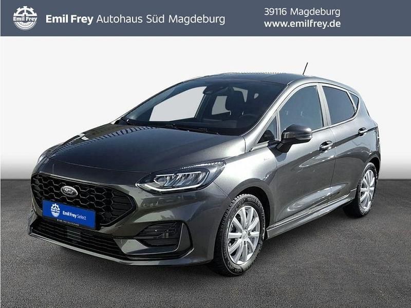 Grau (metallic) Gebraucht 2023 Ford Fiesta Kleinwagen | 19.780 € (Fairer Preis) - Bild 1/4
