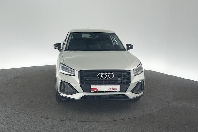 Gebraucht Audi Q2 Advanced 150 PS (110 kW) 2024 Grau SUV