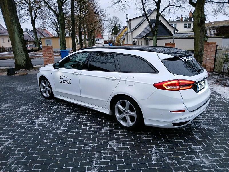 Gebraucht Ford Mondeo ST-Line 165 PS (121 kW) 2018 Weiß Kombi