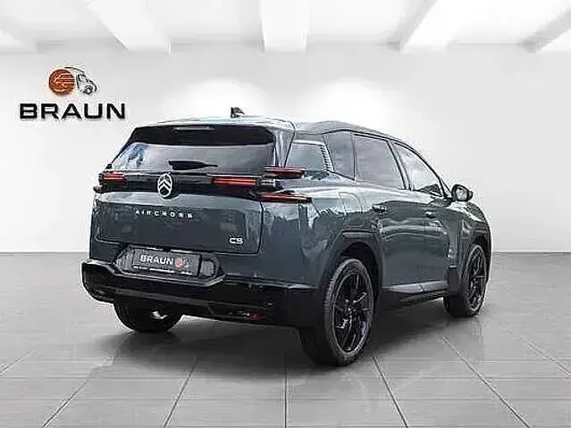Neu Citroën C5 145 PS (106 kW) 2026 Grün