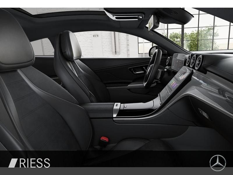 Gebraucht Mercedes CLE450 AMG 381 PS (280 kW) 2024 Metalliclack spektralblau Coupé