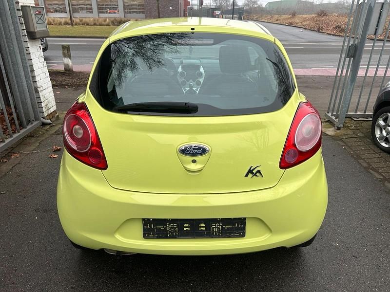Gebraucht Ford Ka 60 PS (44 kW) 2010 Grün Kleinwagen