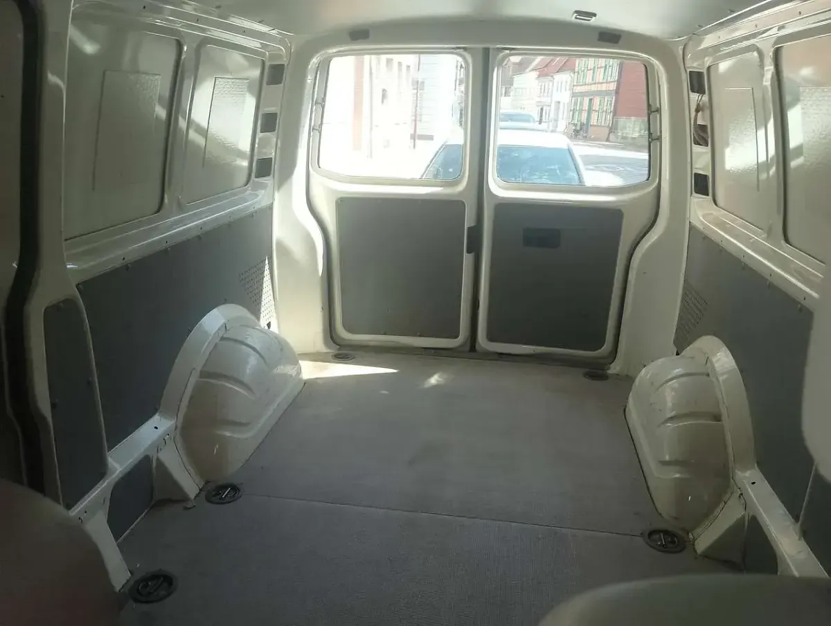 Gebraucht VW T5 131 PS (96 kW) 2009 Weiß Van