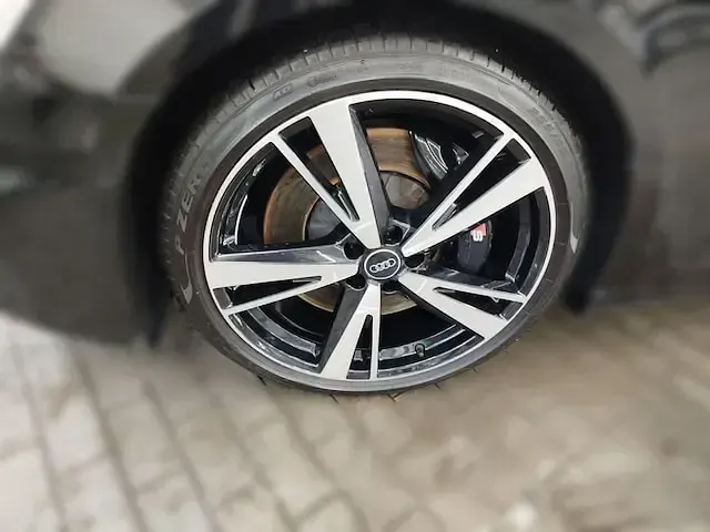 Gebraucht Audi S6 Ambiente 344 PS (253 kW) 2024 Mythosschwarz metallic Kombi