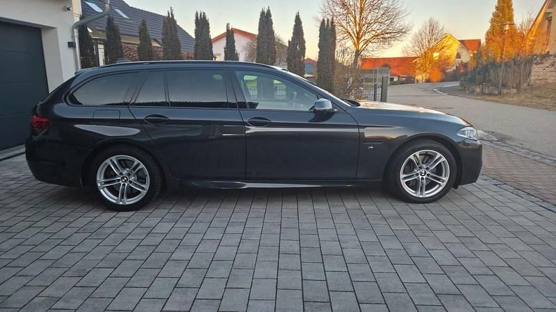 Gebraucht BMW 535 Performance 313 PS (230 kW) 2013 Grau Limousine