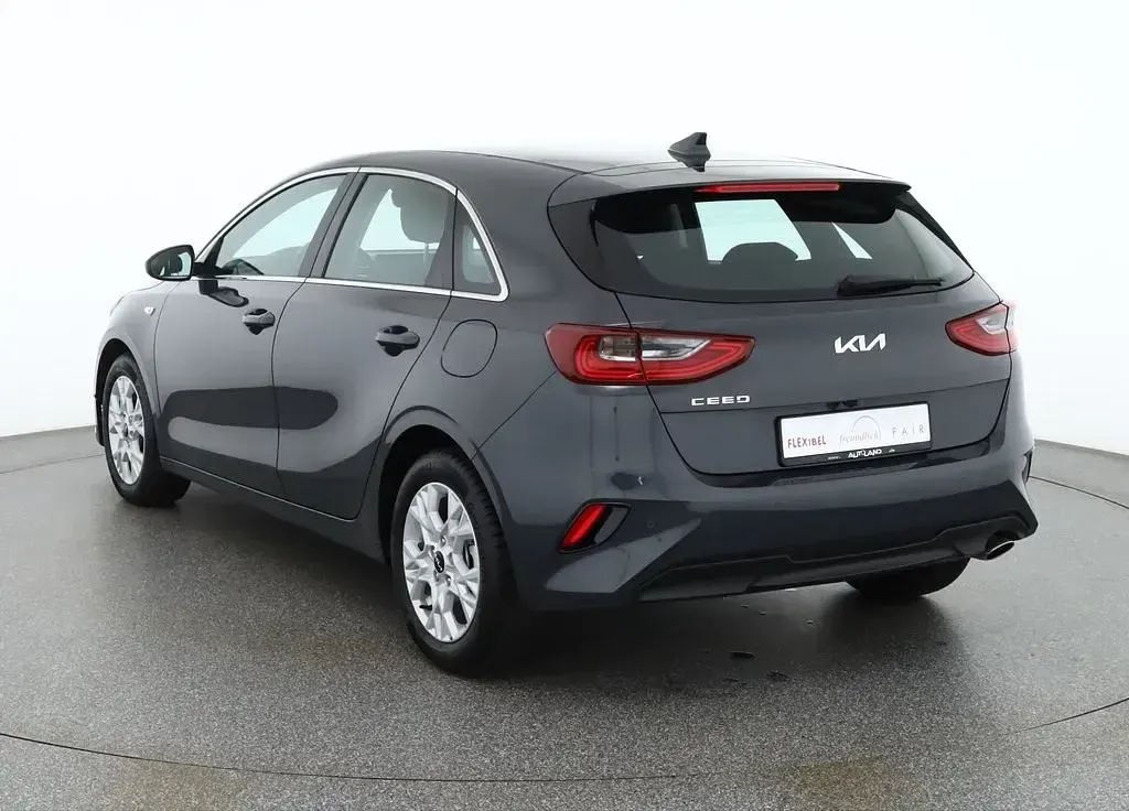 Gebraucht Kia Ceed Vision 140 PS (102 kW) 2025 Andere Kleinwagen